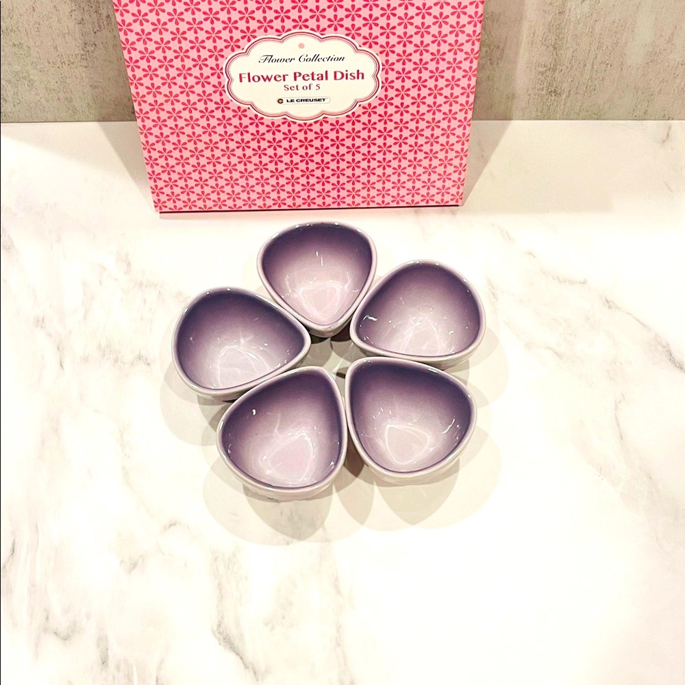 Le Creuset Flower Petal Dish Set Only